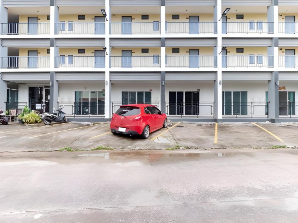 capital o 75451 podstel hostel bangkok