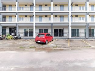 capital o 75451 podstel hostel bangkok