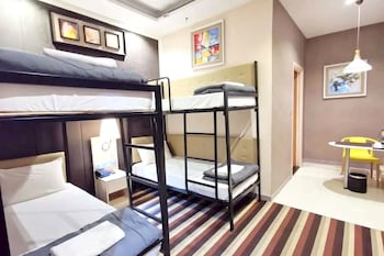 capital o 75451 podstel hostel bangkok