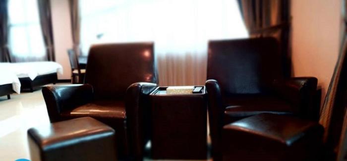 capital o 90767 rail hotel