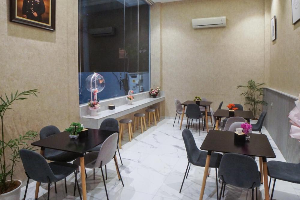 super oyo capital o 92066 papakoel hotel and cafe