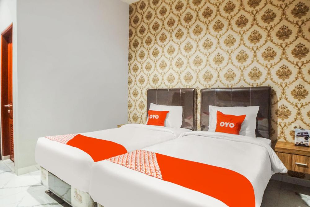 super oyo capital o 92066 papakoel hotel and cafe