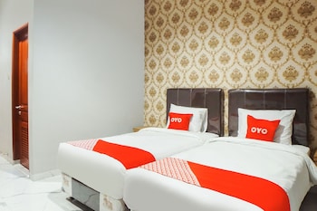 super oyo capital o 92066 papakoel hotel and cafe