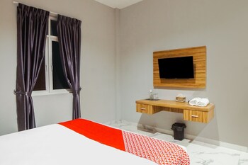 super oyo capital o 92066 papakoel hotel and cafe