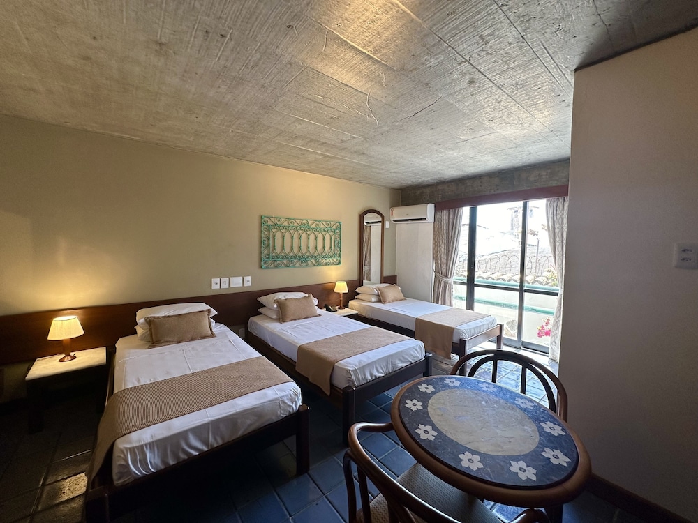 hotel catharina paraguacu