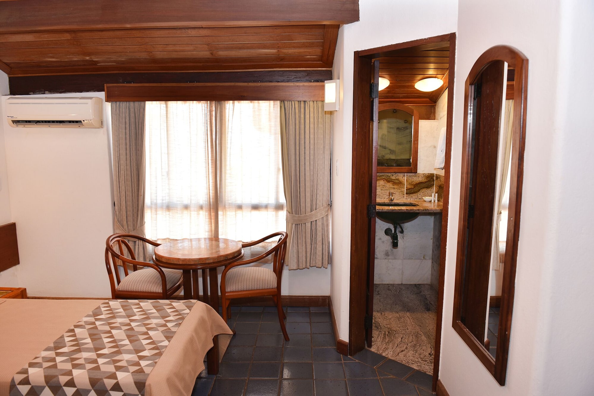 hotel catharina paraguacu