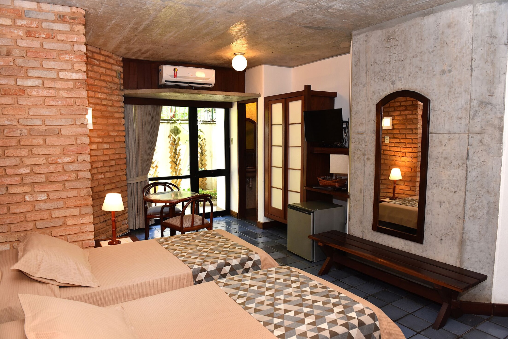 hotel catharina paraguacu
