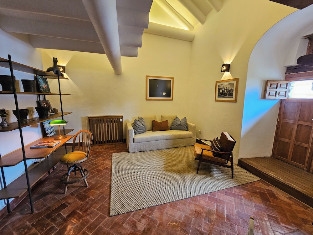 casa clara by ananay hotels