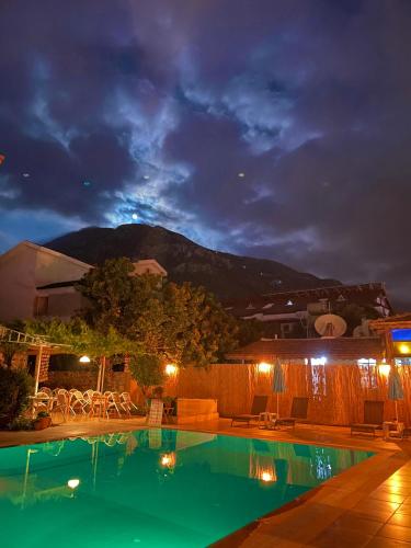 cennet hotel