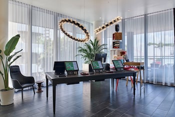 citizenm miami south beach