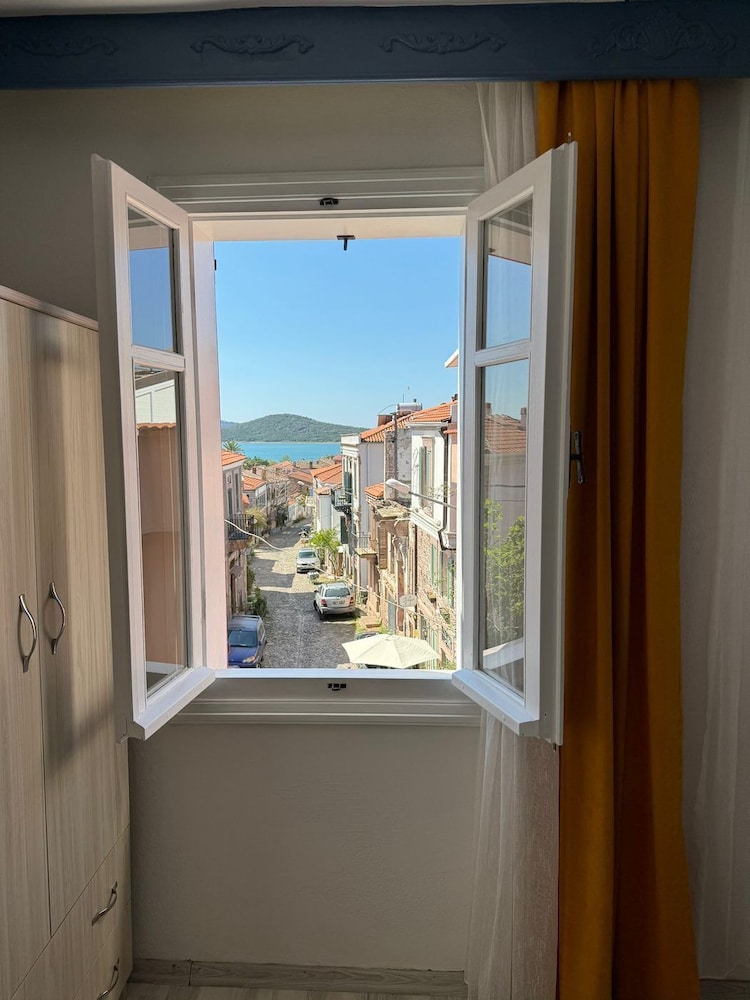 cunda bebekli pansiyon