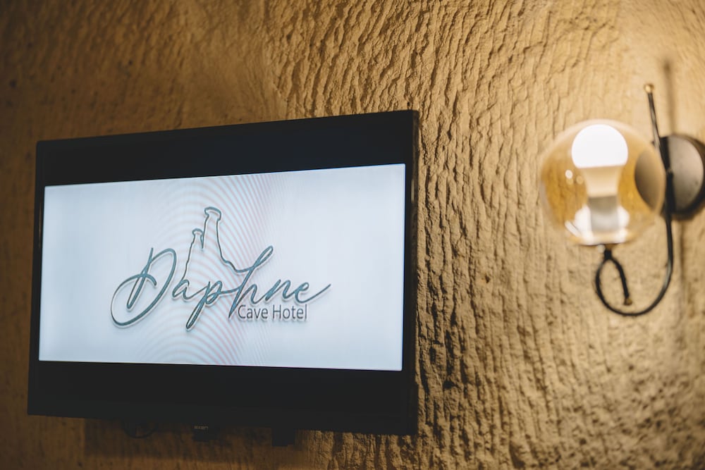 daphne cave hotel