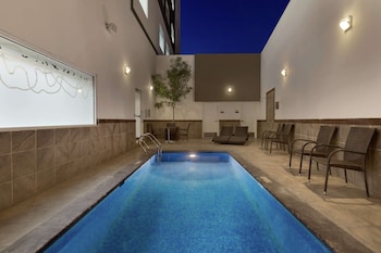 hilton garden inn queretaro