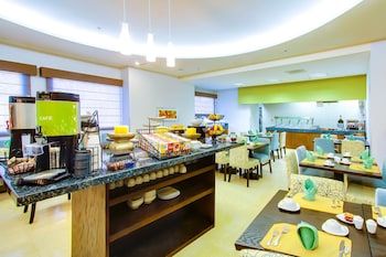 hilton garden inn queretaro