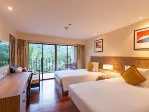 Holiday Inn Resort Phuket Surin Beach, An Ihg Hotel,,4 star