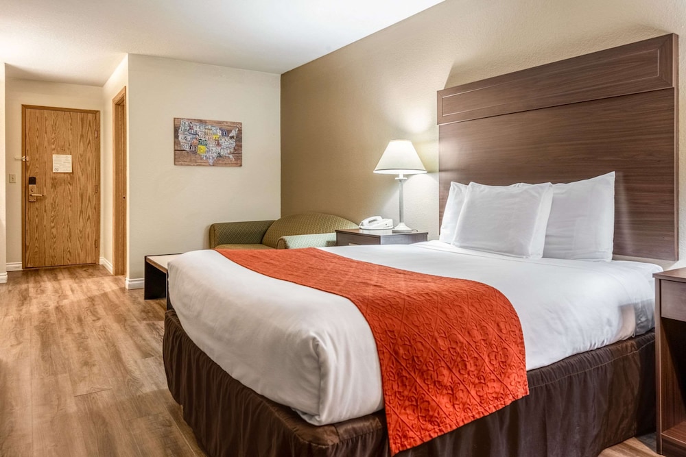 econo lodge sequim