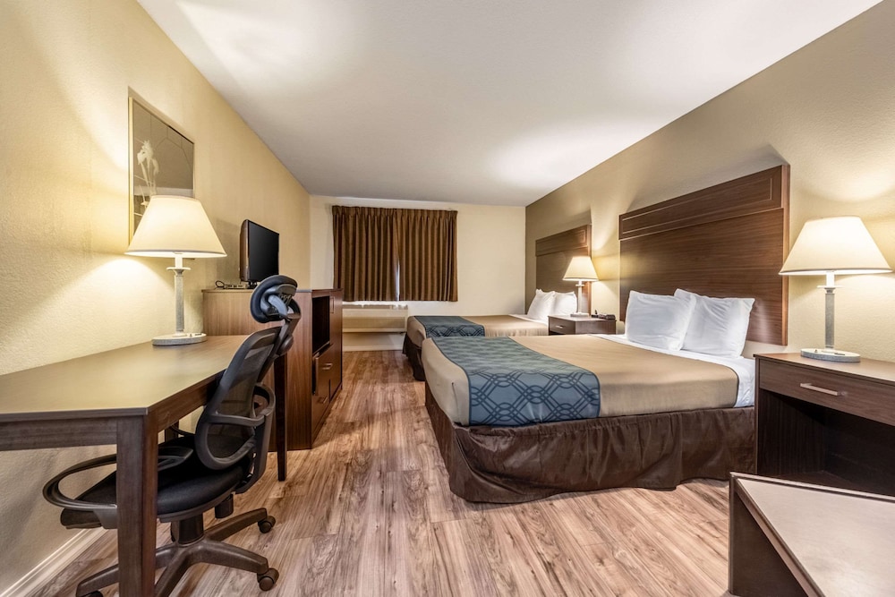 econo lodge sequim