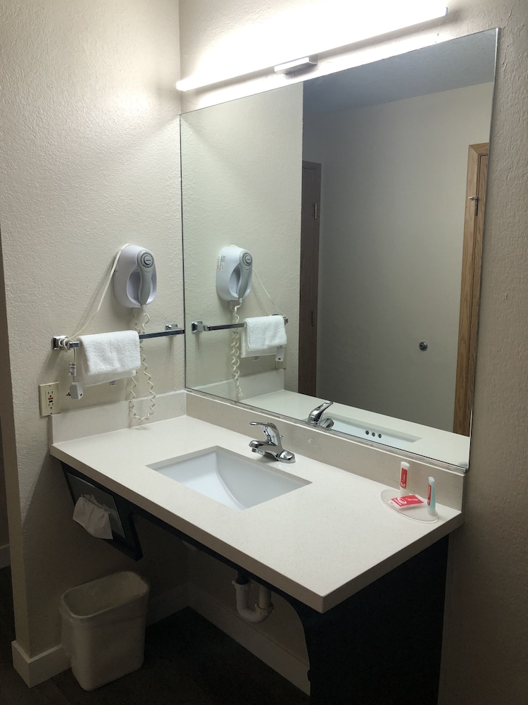 econo lodge sequim