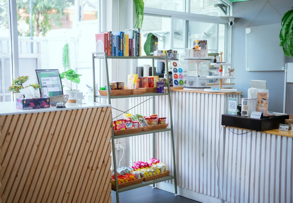 ekkamai buds and beds 420 hostel