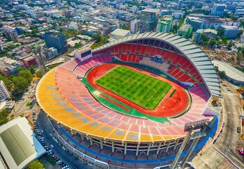 ekkamai buds and beds 420 hostel