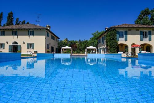elizabeth country house design hotels