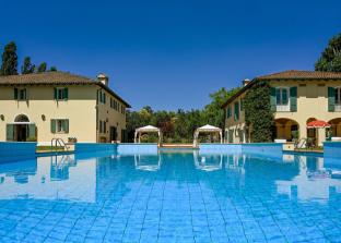 elizabeth country house design hotels