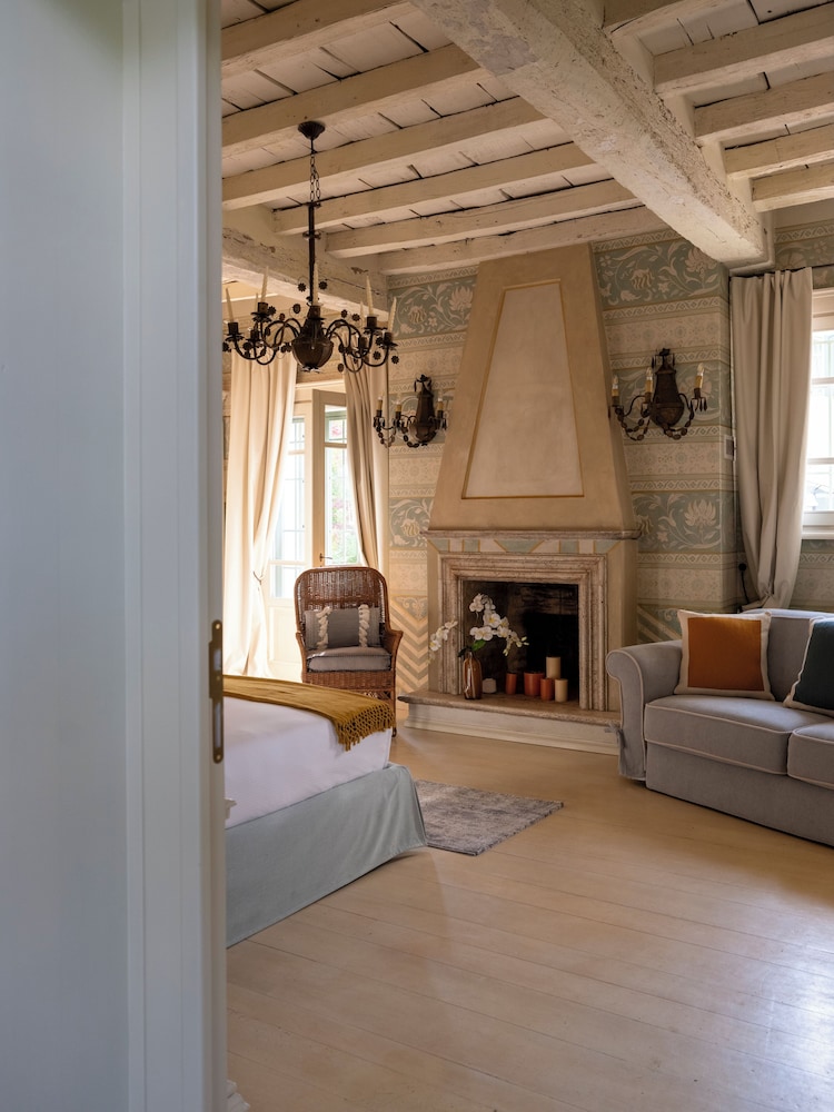 elizabeth country house design hotels