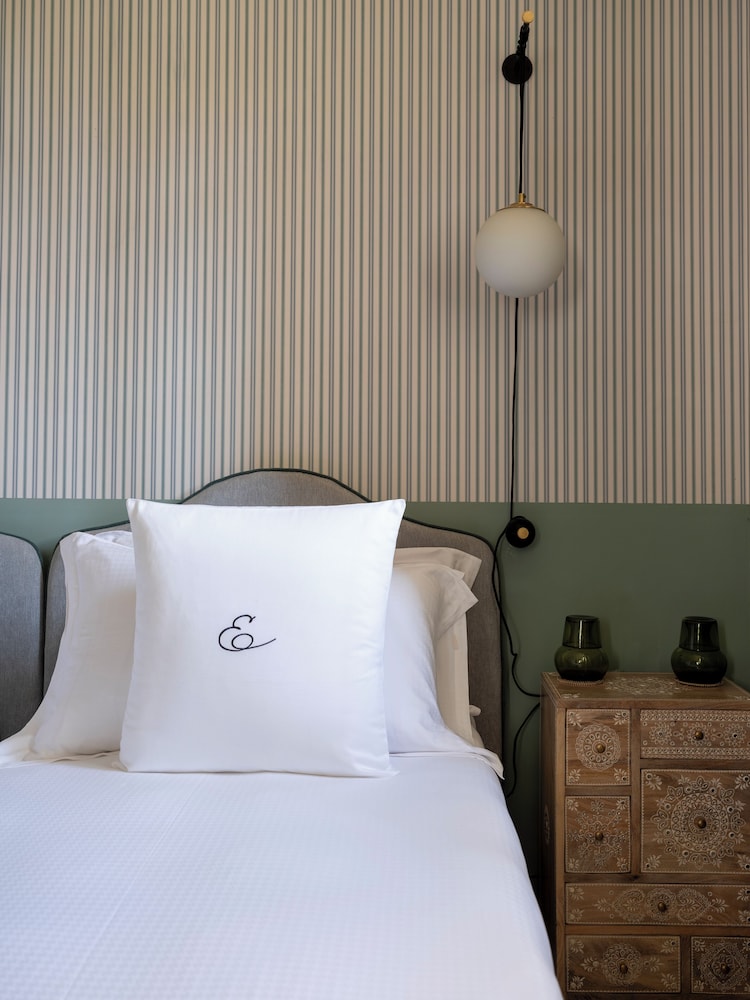 elizabeth country house design hotels