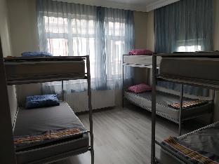 eroz hostel old city