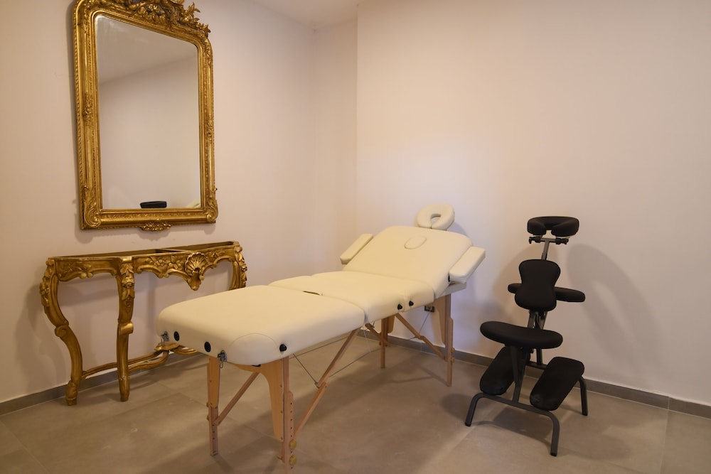etruscan boutique hotel