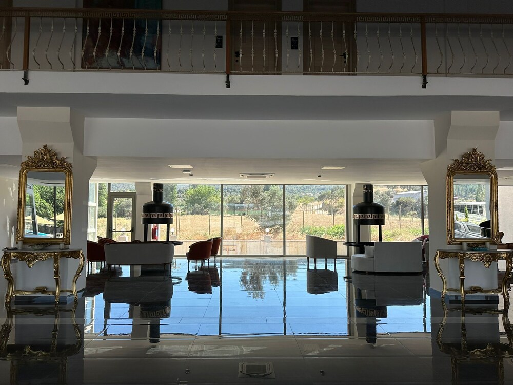 etruscan boutique hotel