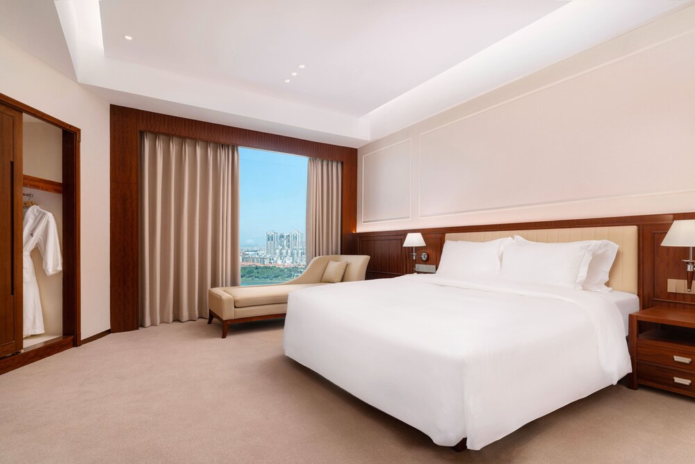 gladden hotel shilong