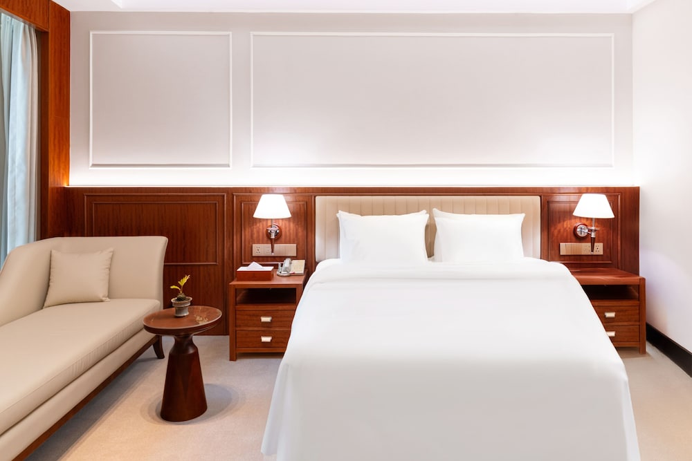 gladden hotel shilong