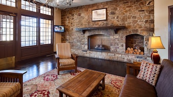 Quality Inn Radford-West Blacksburg I-81,Near Radford University,3 star