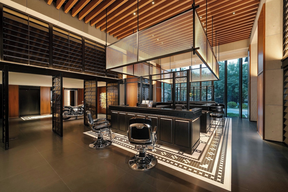 flow and co qingdao autograph collection