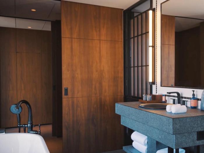 flow and co qingdao autograph collection