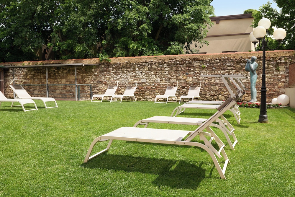 hotel indigo verona grand hotel des arts by ihg