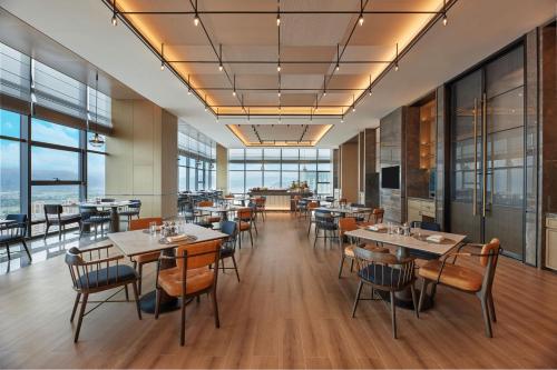 four points by sheraton linhai