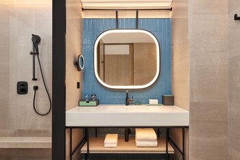 four points by sheraton shanghai fengjing