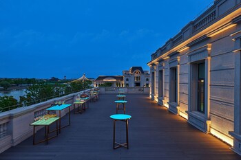 four points by sheraton shanghai fengjing