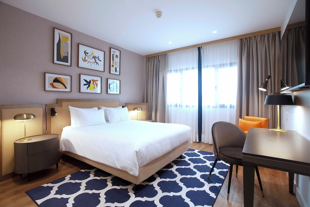 holiday inn madrid las tablas by ihg