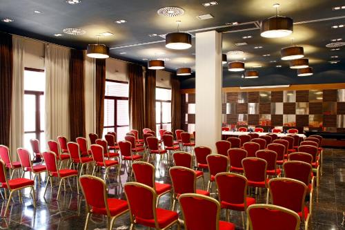 holiday inn madrid las tablas by ihg
