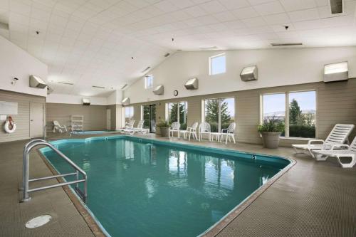 Days Inn By Wyndham Rapid City,Rapid City>>Pennington County,2 star
