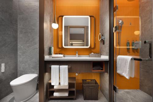 Home2 Suites By Hilton Guangzhou Huangpu Science City,,4 star