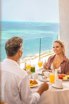 Hotel Mousai Cancun Ocean Front Adults Only - All Inclusive.,,5 star