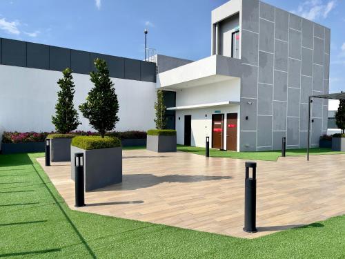 hush inn k avenue kota kinabalu