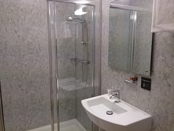 eurotraveller hotel premier tower bridge