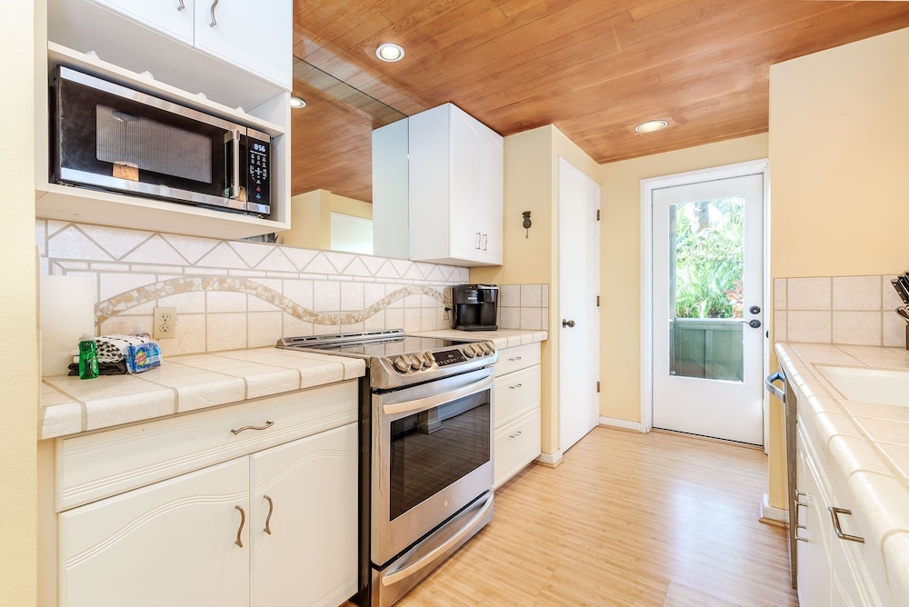 kahana village 13 oceanview 3bed 2bath 3 bedroom apts by redawning
