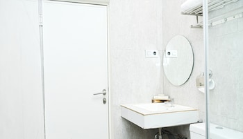 kesuma front one boutique hotel palembang