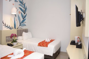 kesuma front one boutique hotel palembang